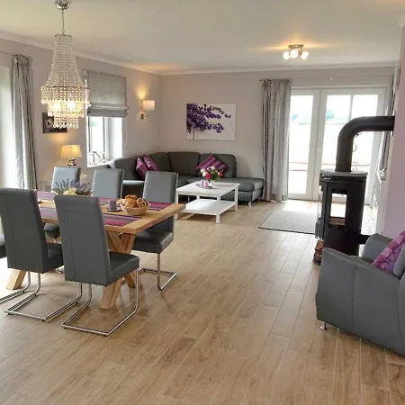 Ferienhaus Landhaus * Pommerby (Gelting)